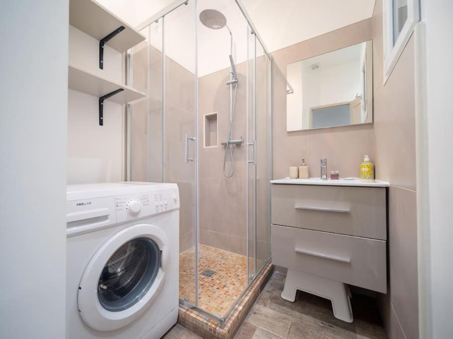 Appartement Tout Equipe 2 A 4 Couchages Au Coeur Du Vieux Port Marseille Extérieur photo